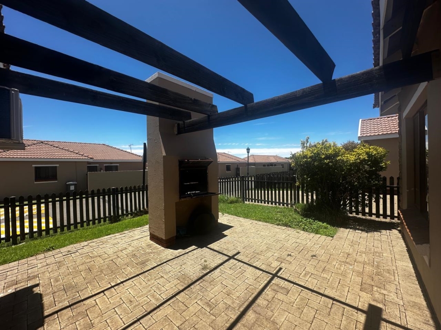 4 Bedroom Property for Sale in Hillside Free State